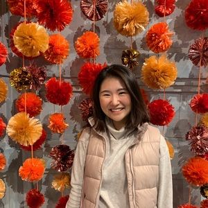 Meet your Posher, Yeri